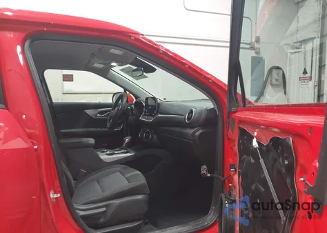 2025 Chevrolet Blazer Awd 2Lt z USA, uszkodzony, nr VIN 3GNKBHR48SS193959